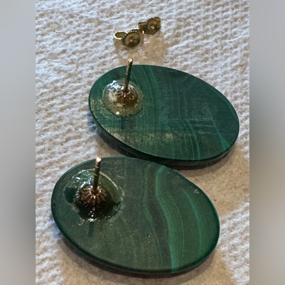 Genuine Malachite cabochon earrings w/ 14k gold posts & backs - Picture 3 of 5